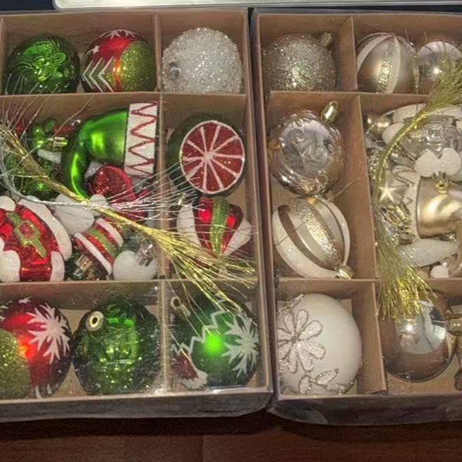 Juego de Adornos Navideños en  - Ornament Ball Set reseña y precio