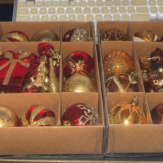 Juego de Adornos Navideños en  - Ornament Ball Set reseña y precio